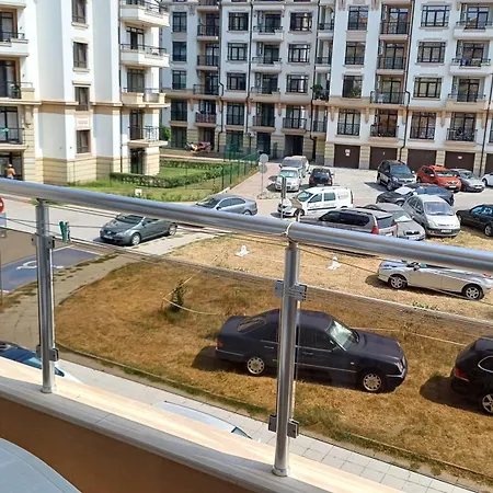 게스트하우스 и анхиало *