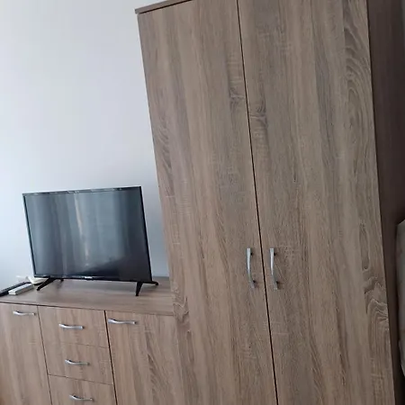 Апартаменти И Стаи Анхиало Guest house