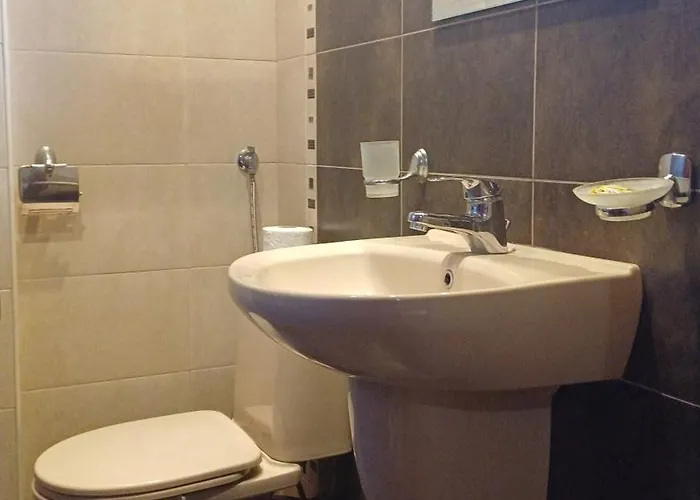 и анхиало Гостевой дом *